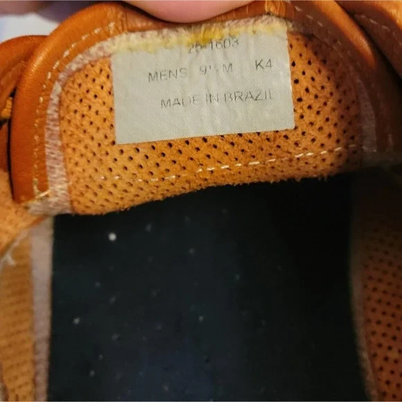 Johnston and Murphy Perforated Leather Shoes - Picture 4 of 5